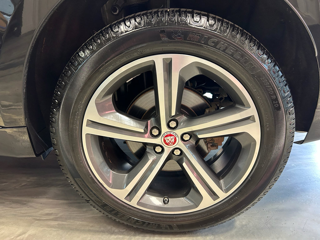 Used 2017 Jaguar F-PACE R-Sport AWD/4WD image 23