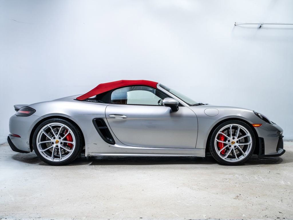 Certified 2021 Porsche 718 Boxster Spyder image 9