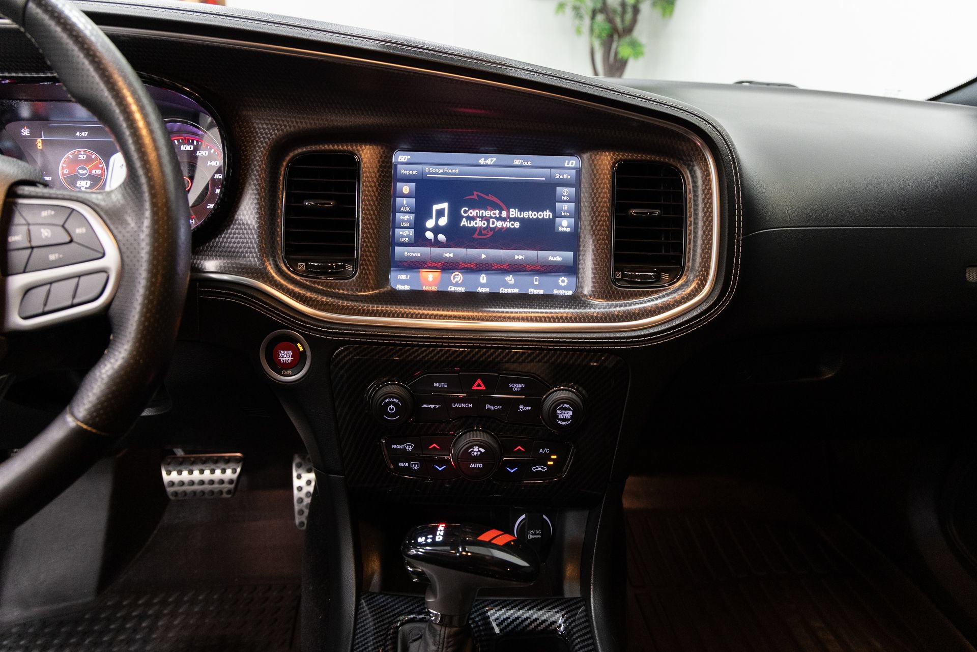 Used 2019 Dodge Charger SRT Hellcat w/ Harman/Kardon Audio Group RWD image 17