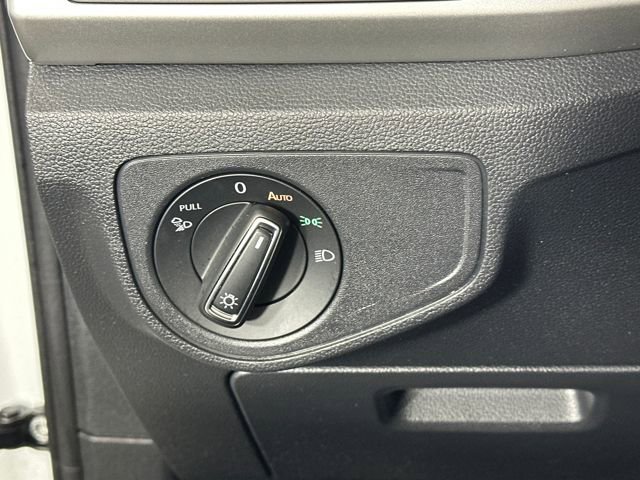 Used 2023 Volkswagen Atlas SE image 18