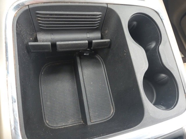 Used 2017 RAM 1500 Laramie w/ Convenience Group image 10