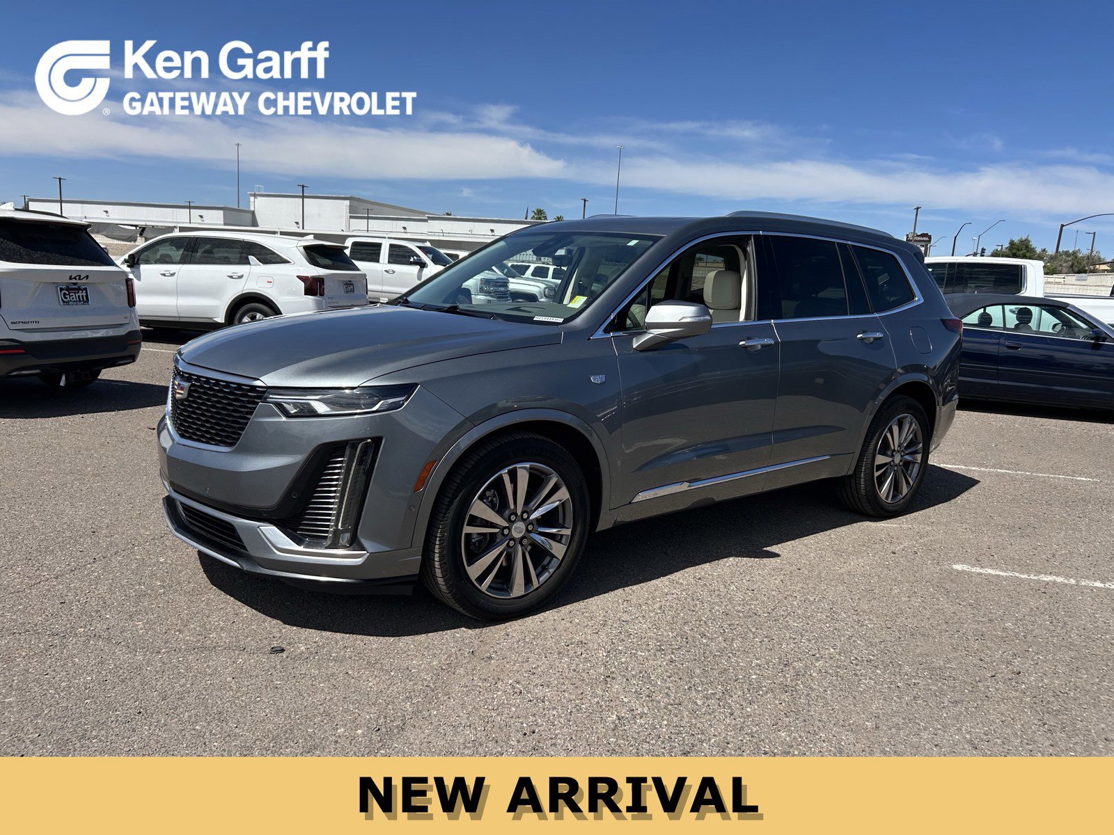 Used 2021 Cadillac XT6 Premium Luxury image 1