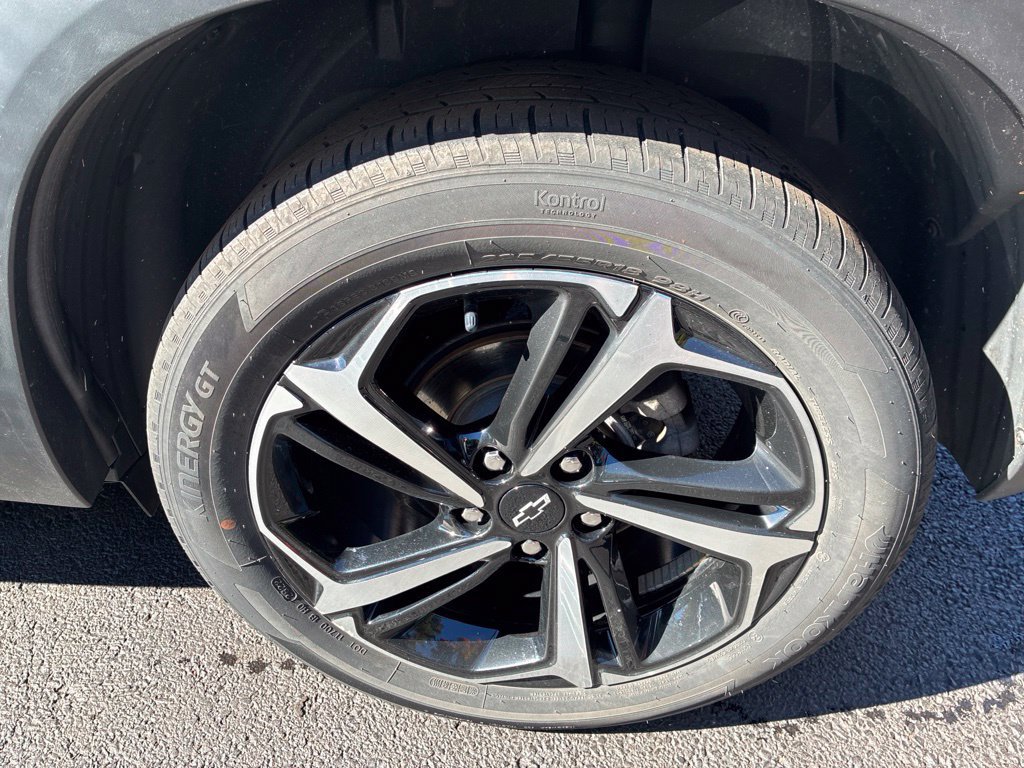 Used 2023 Chevrolet TrailBlazer RS AWD/4WD image 11