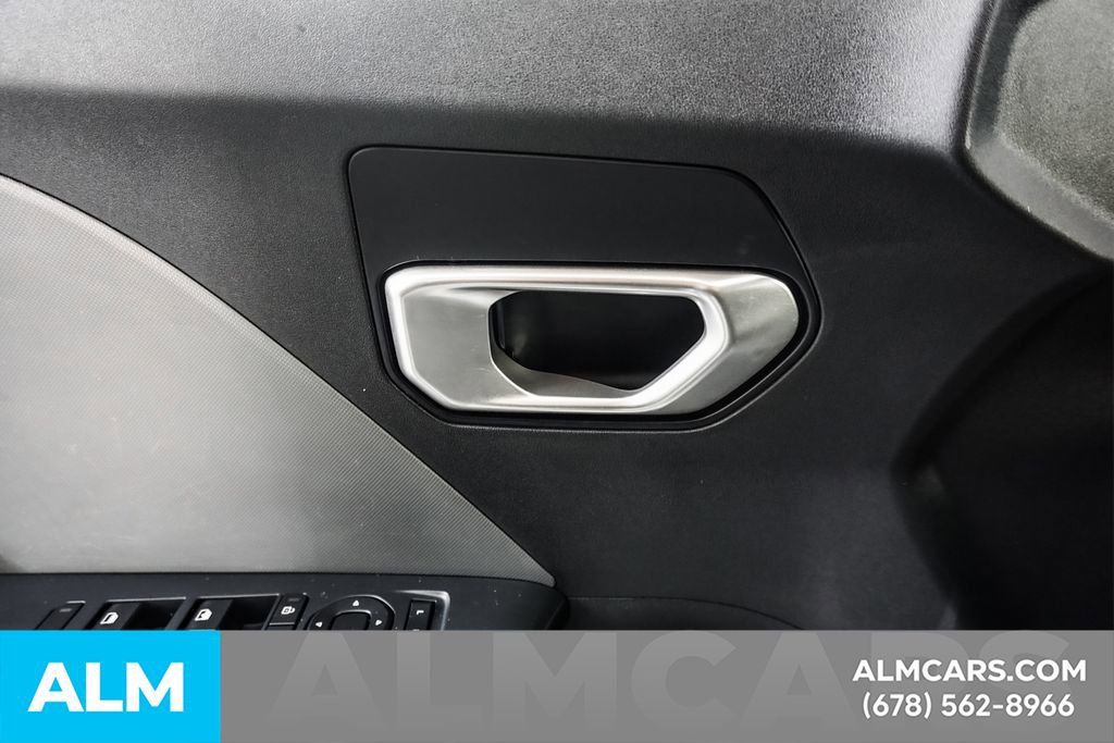 Used 2025 Kia K4 FWD image 46