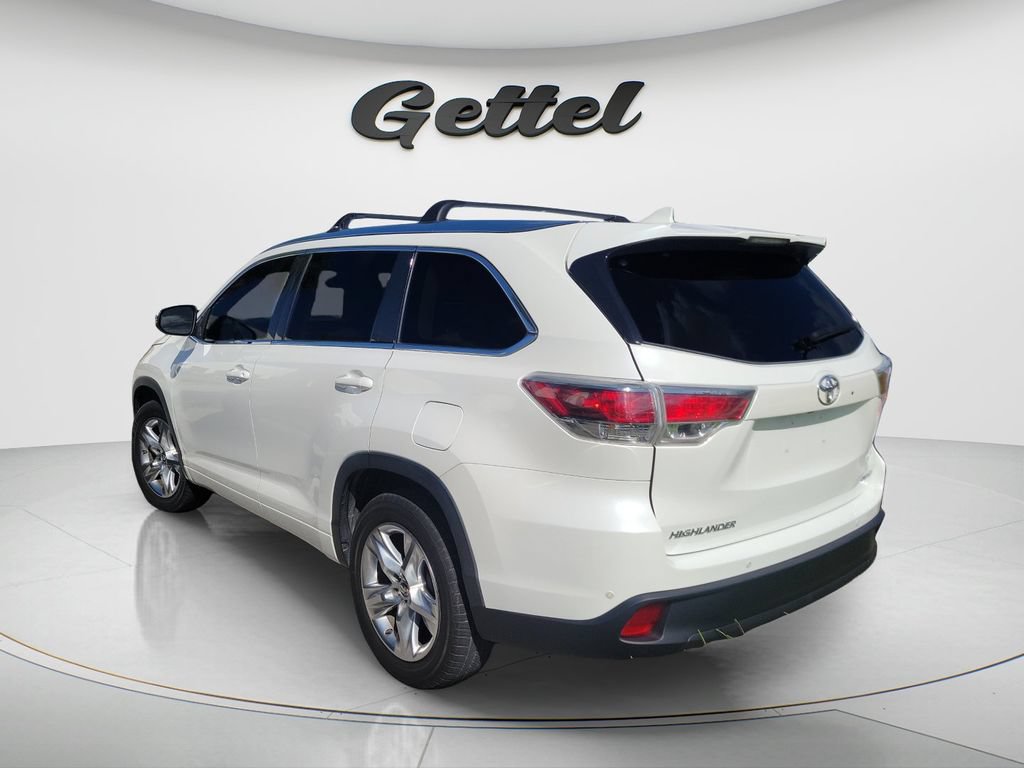 Used 2016 Toyota Highlander Limited FWD image 9