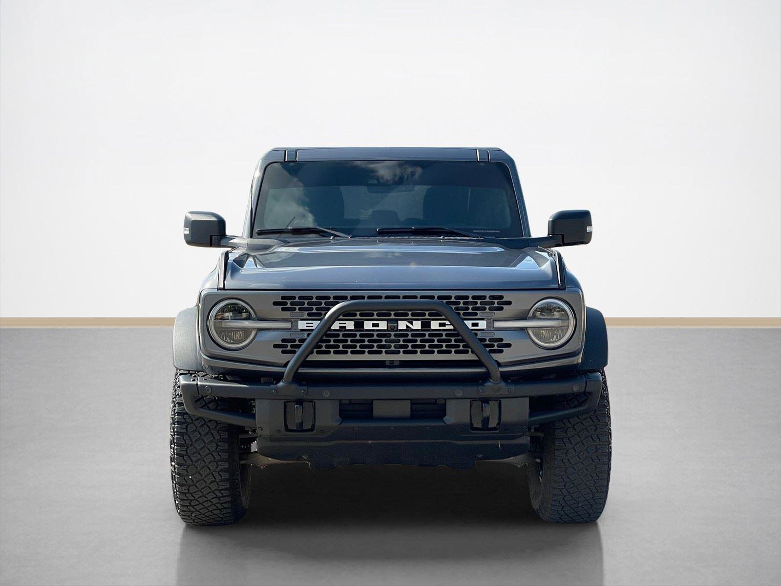 Used 2024 Ford Bronco Badlands image 2