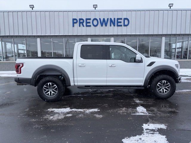 Used 2017 Ford F150 Raptor w/ Equipment Group 802A Luxury image 2