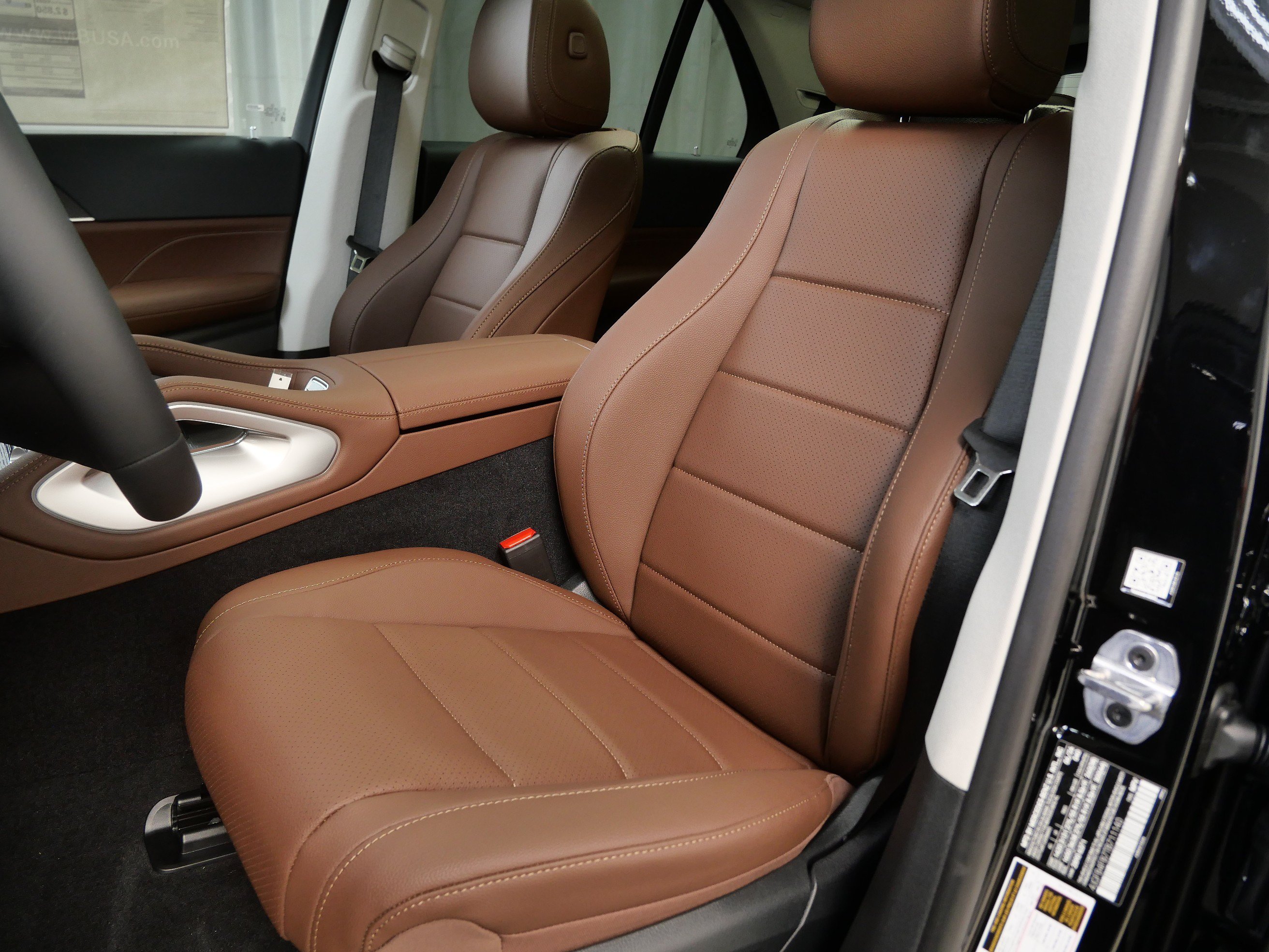 New 2026 Mercedes-Benz GLE 350 4MATIC image 3