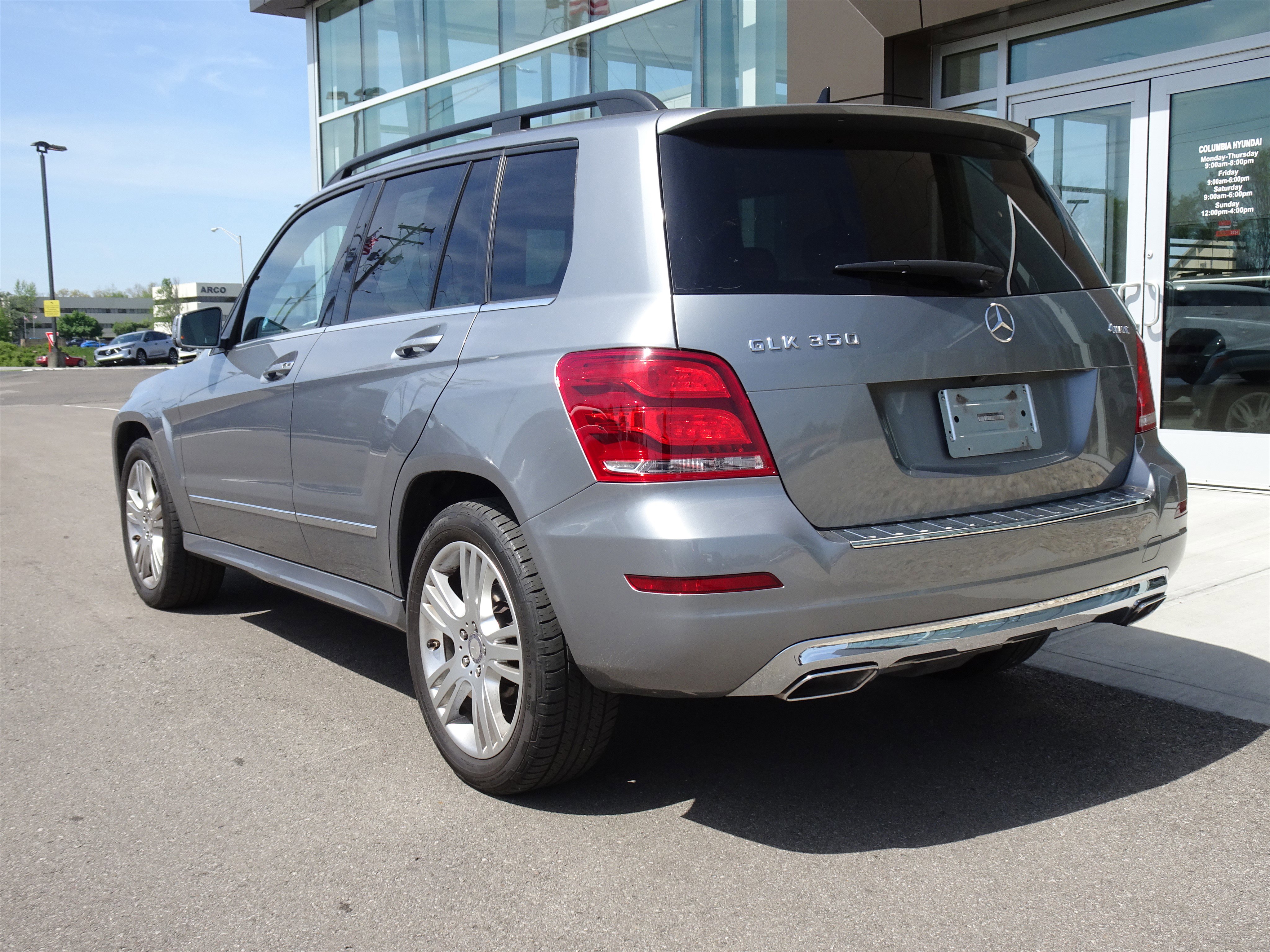 Used 2015 Mercedes-Benz GLK 350 4MATIC image 3