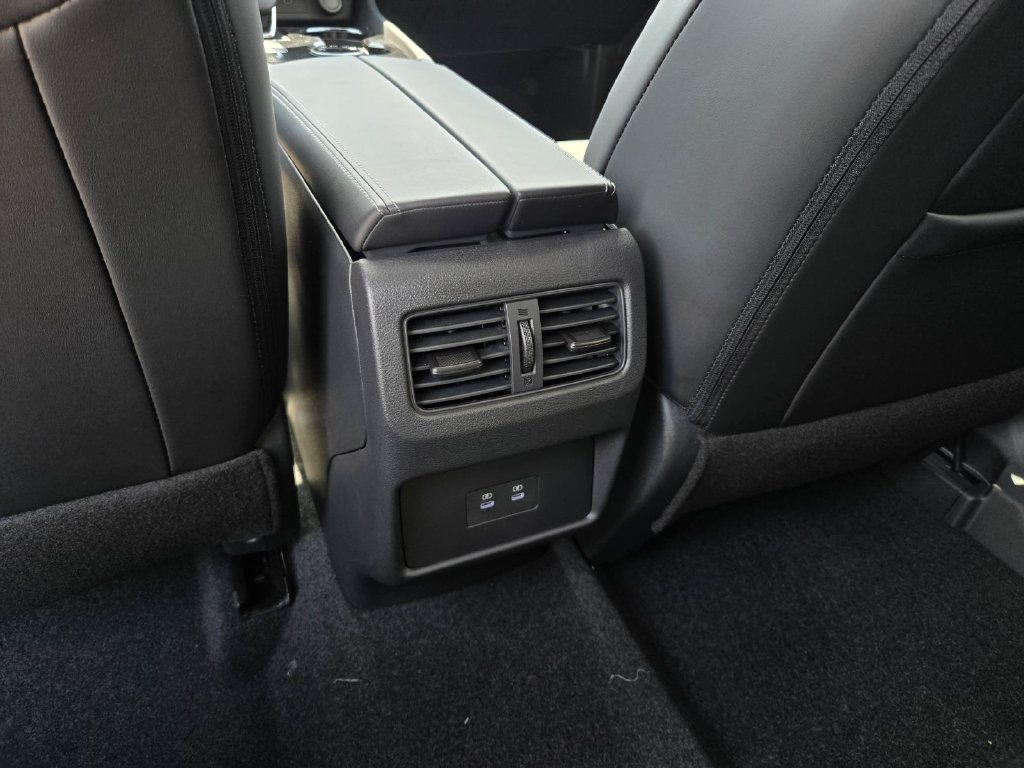 New 2026 Nissan Rogue Dark Armor AWD/4WD image 15