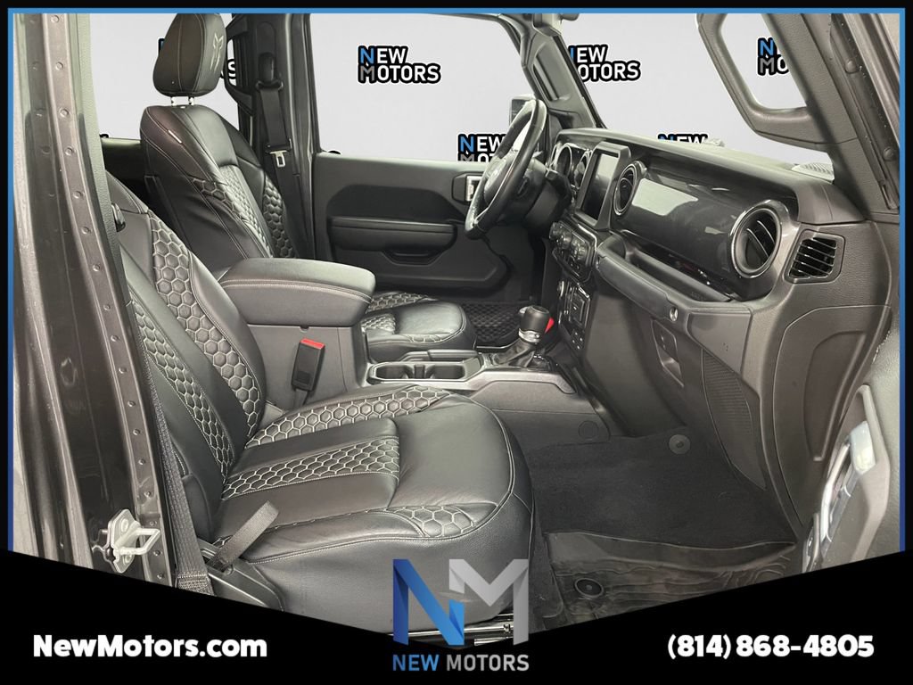 Used 2023 Jeep Gladiator Sport AWD/4WD image 13