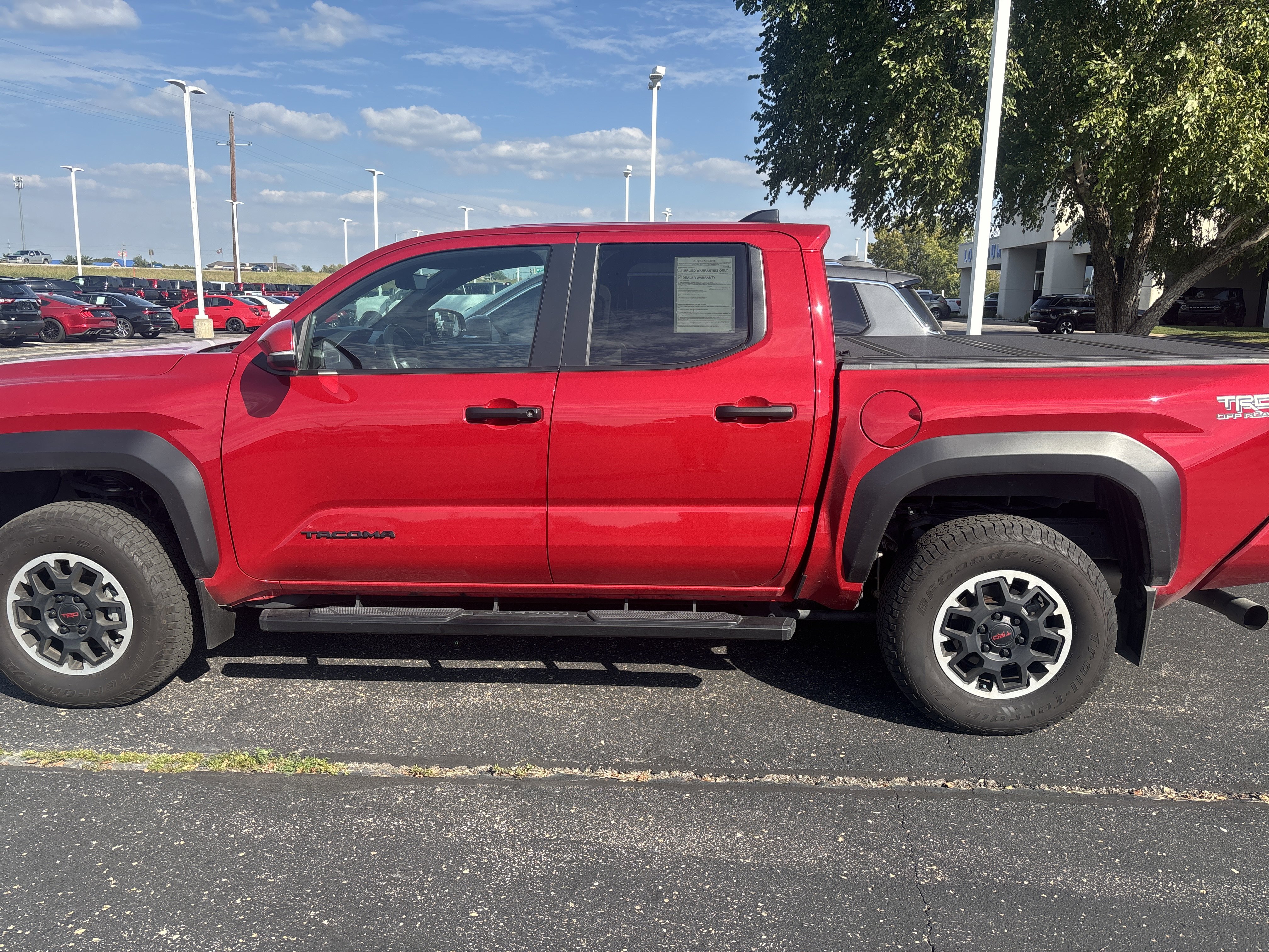 Used 2024 Toyota Tacoma TRD Off-Road image 4