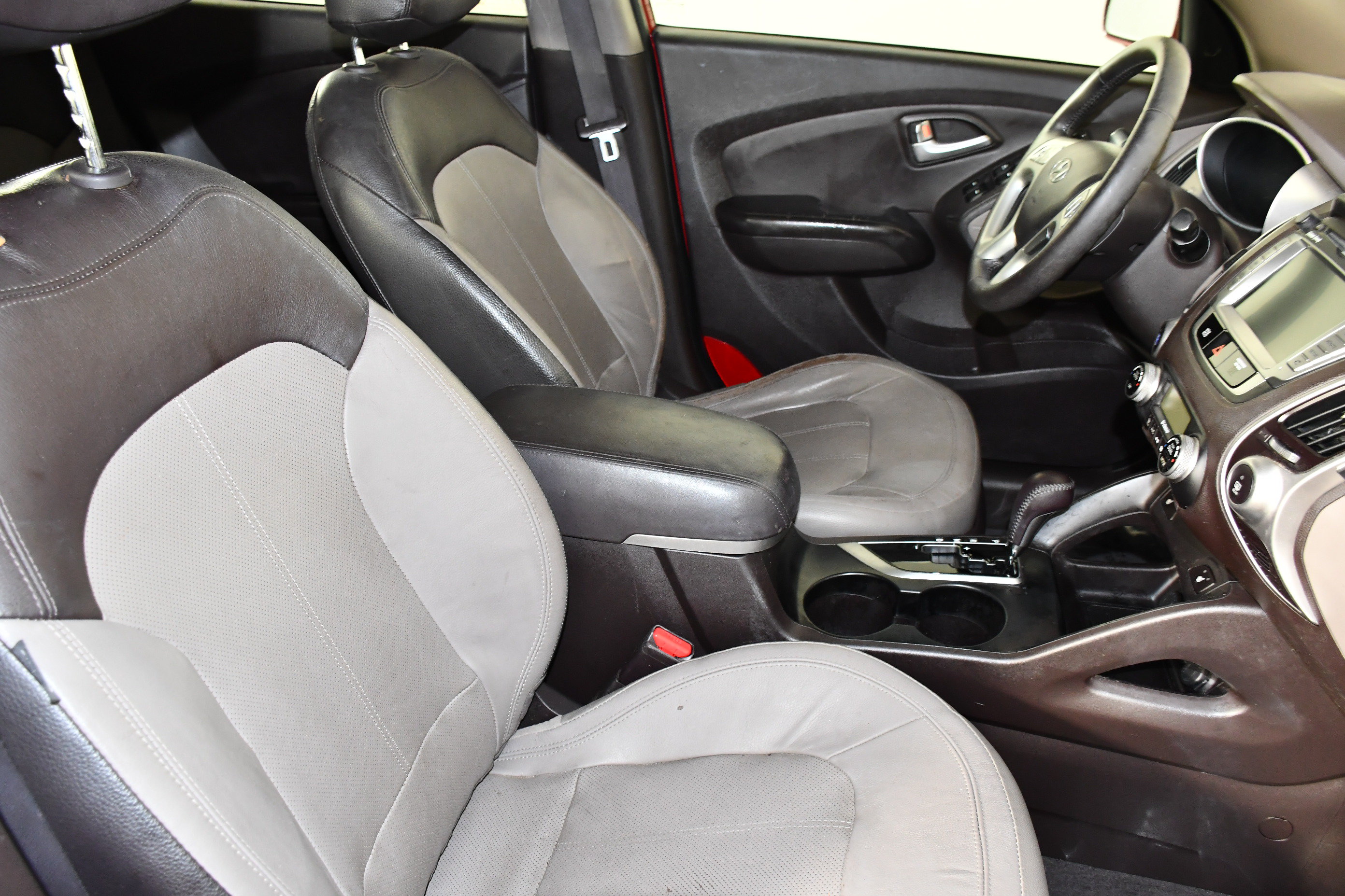 Used 2013 Hyundai Tucson Limited w/ Premium Pkg AWD/4WD image 41