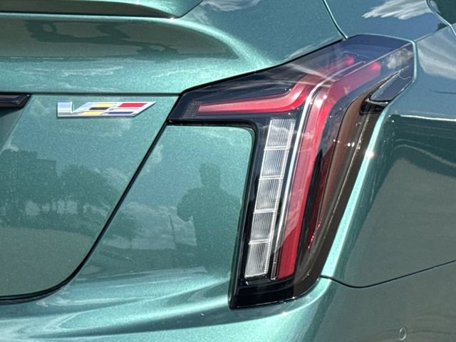 Used 2026 Cadillac CT5 V w/ Technology Package RWD image 8