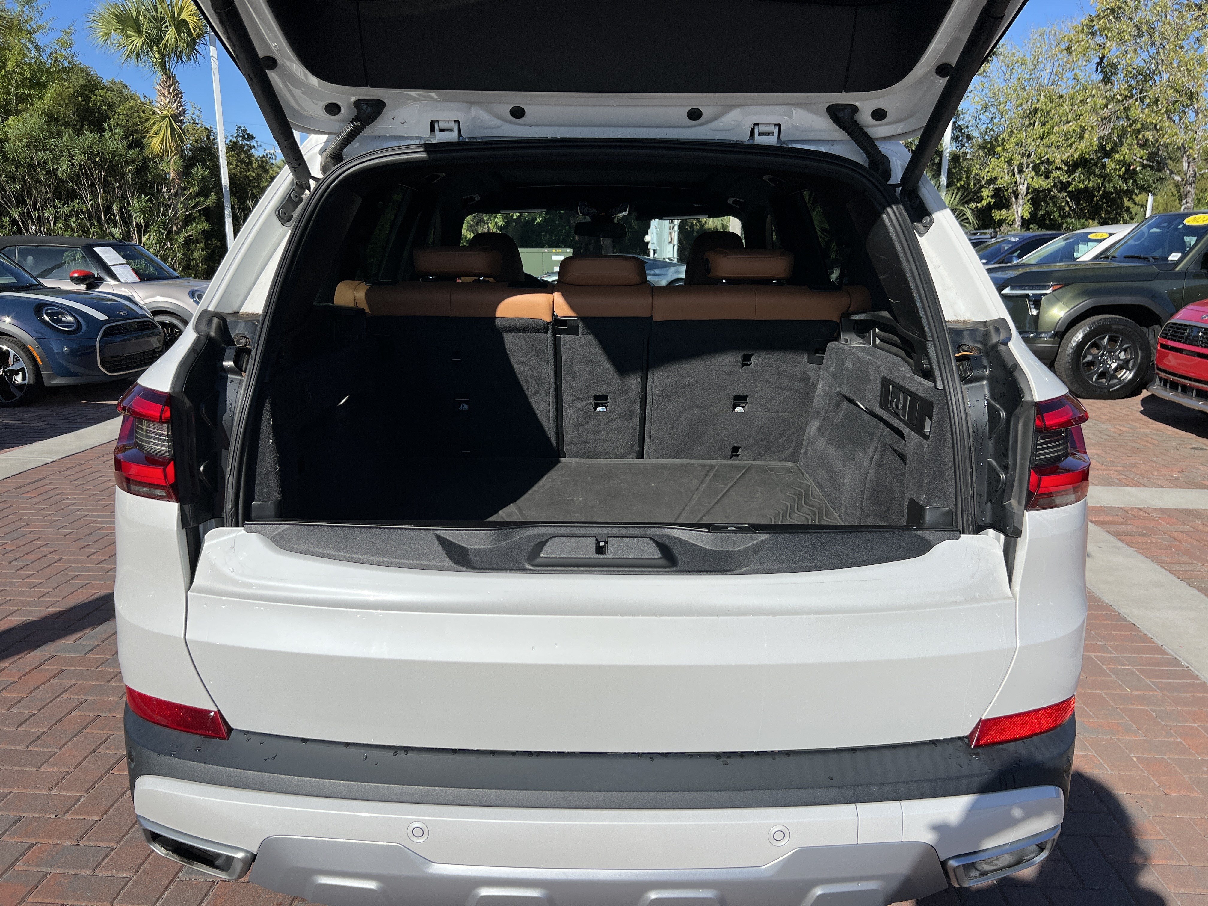 Used 2019 BMW X5 xDrive40i w/ Premium Package 2 AWD/4WD image 32