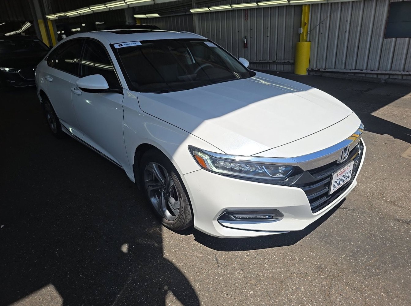 Used 2018 Honda Accord EX image 3