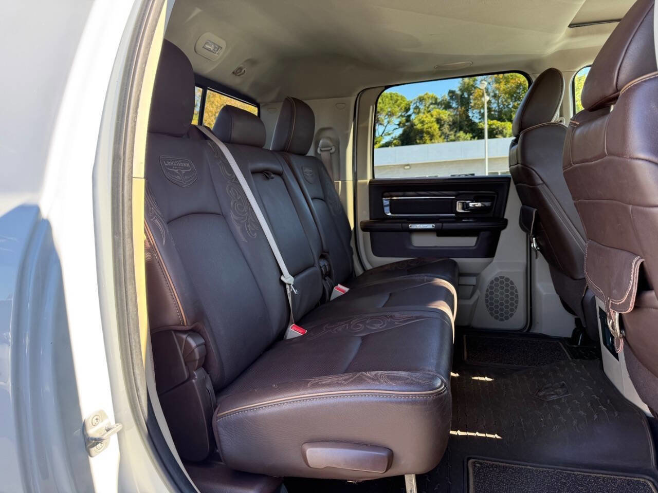 Used 2014 RAM 2500 Longhorn w/ Convenience Group image 18