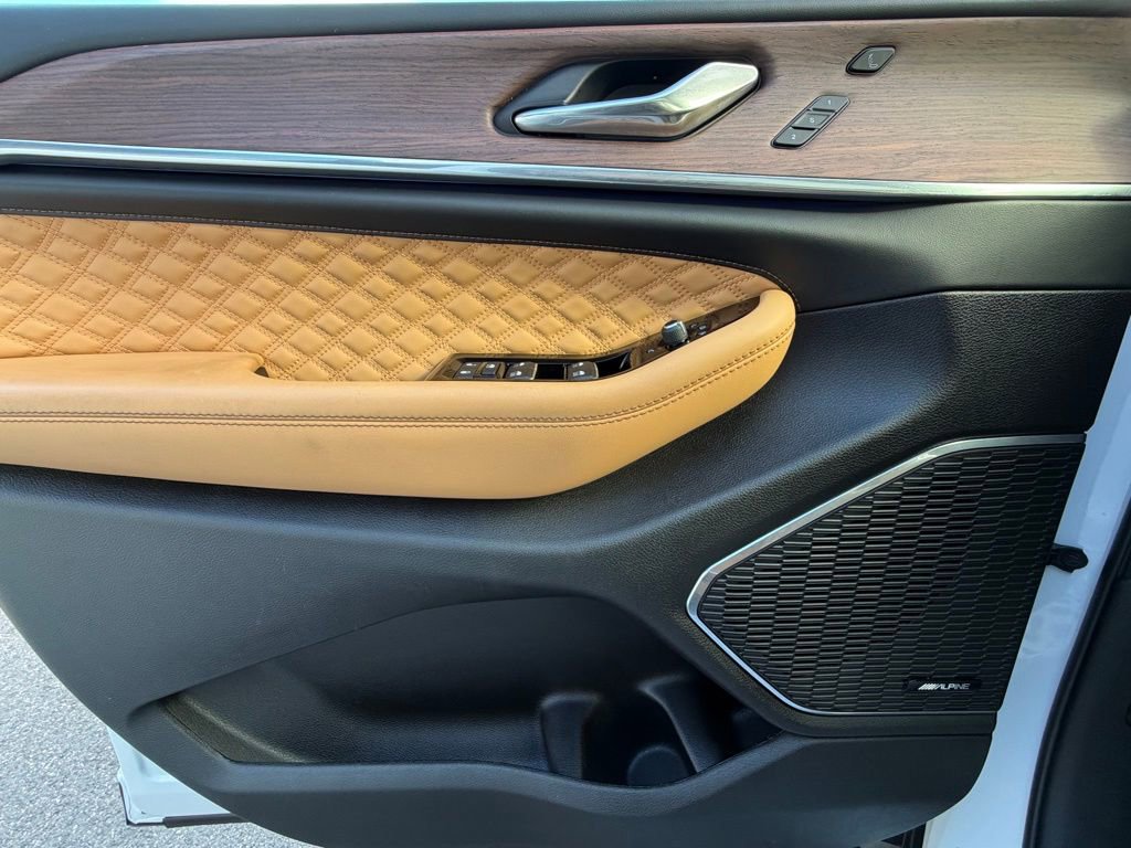 Certified 2024 Jeep Grand Cherokee L Summit w/ MOPAR Finishing Package image 31