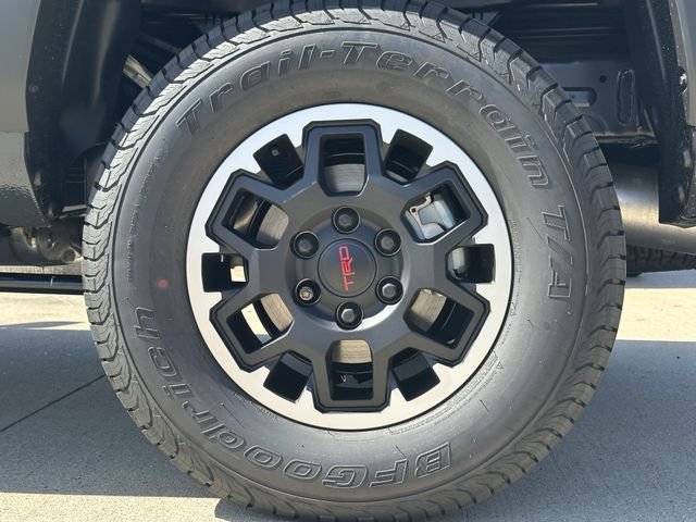 New 2026 Toyota Tacoma TRD Off-Road AWD/4WD image 9