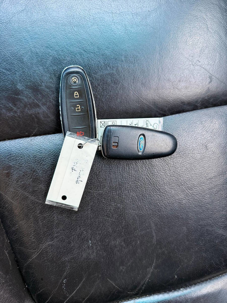 Used 2013 Ford Explorer Limited image 22