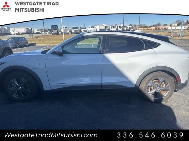 Used 2021 Ford Mustang Mach-E Select image 5