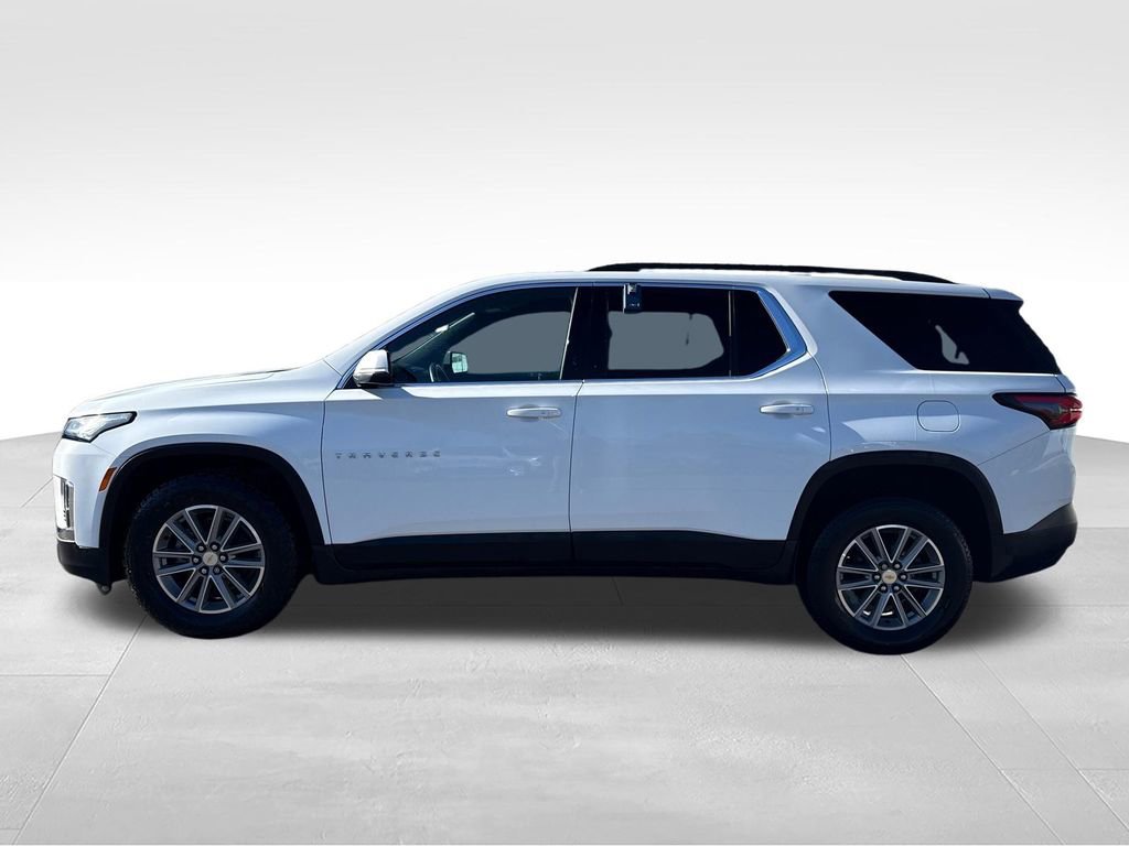 Used 2023 Chevrolet Traverse LT AWD/4WD image 2