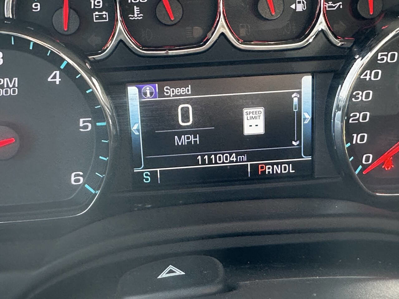 Used 2018 Chevrolet Suburban LT AWD/4WD image 9