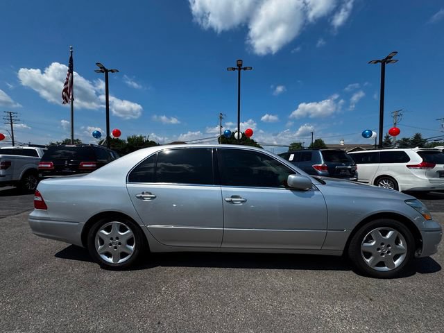 Used 2004 Lexus LS 430 RWD image 4