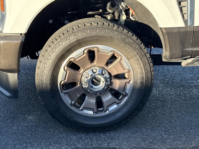 Used 2025 Ford F250 King Ranch image 16