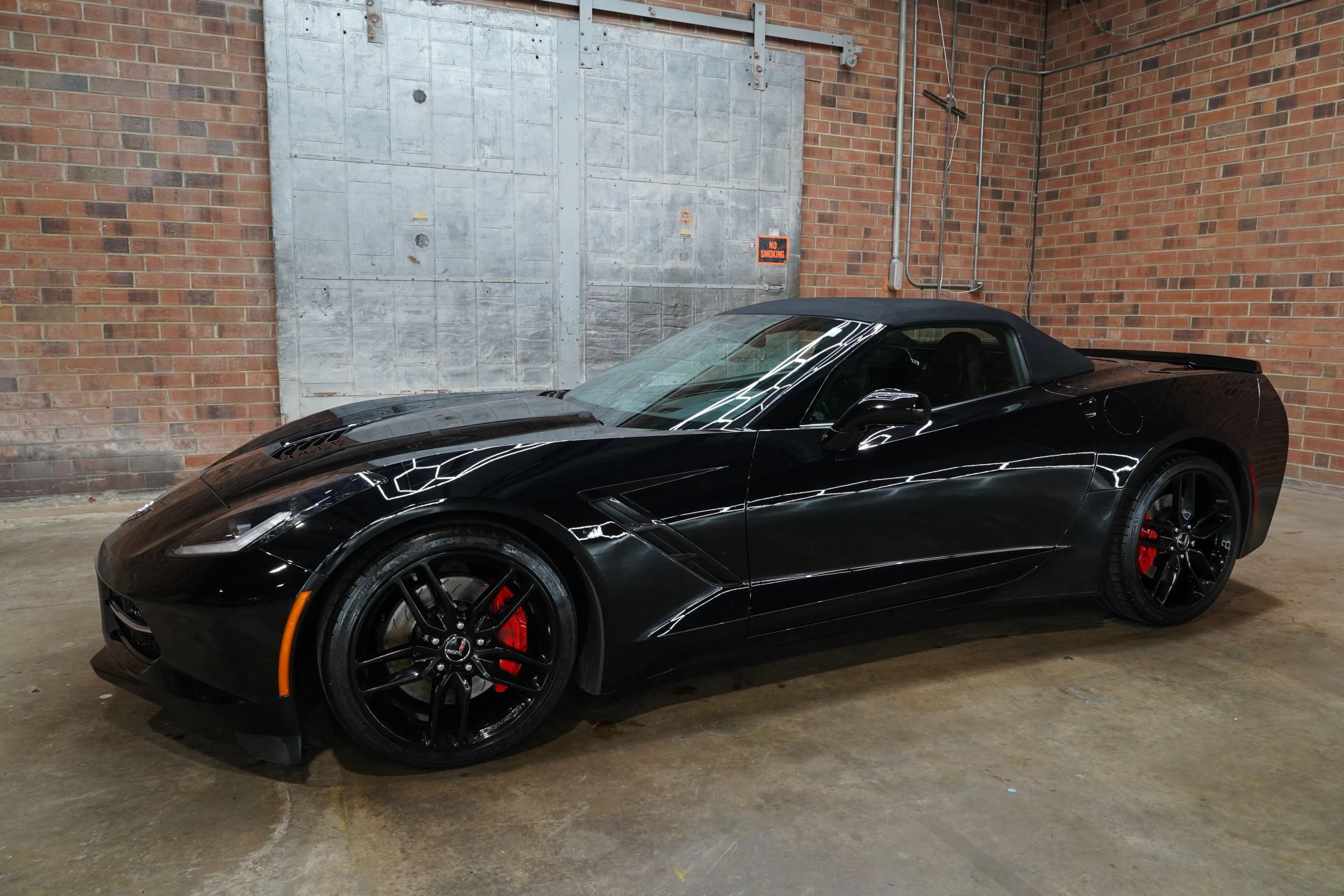 Used 2014 Chevrolet Corvette Stingray Convertible w/ 3LT Preferred Equipment Group RWD image 8