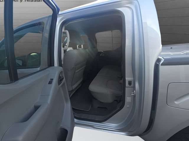 Used 2020 Nissan Frontier SV AWD/4WD image 9