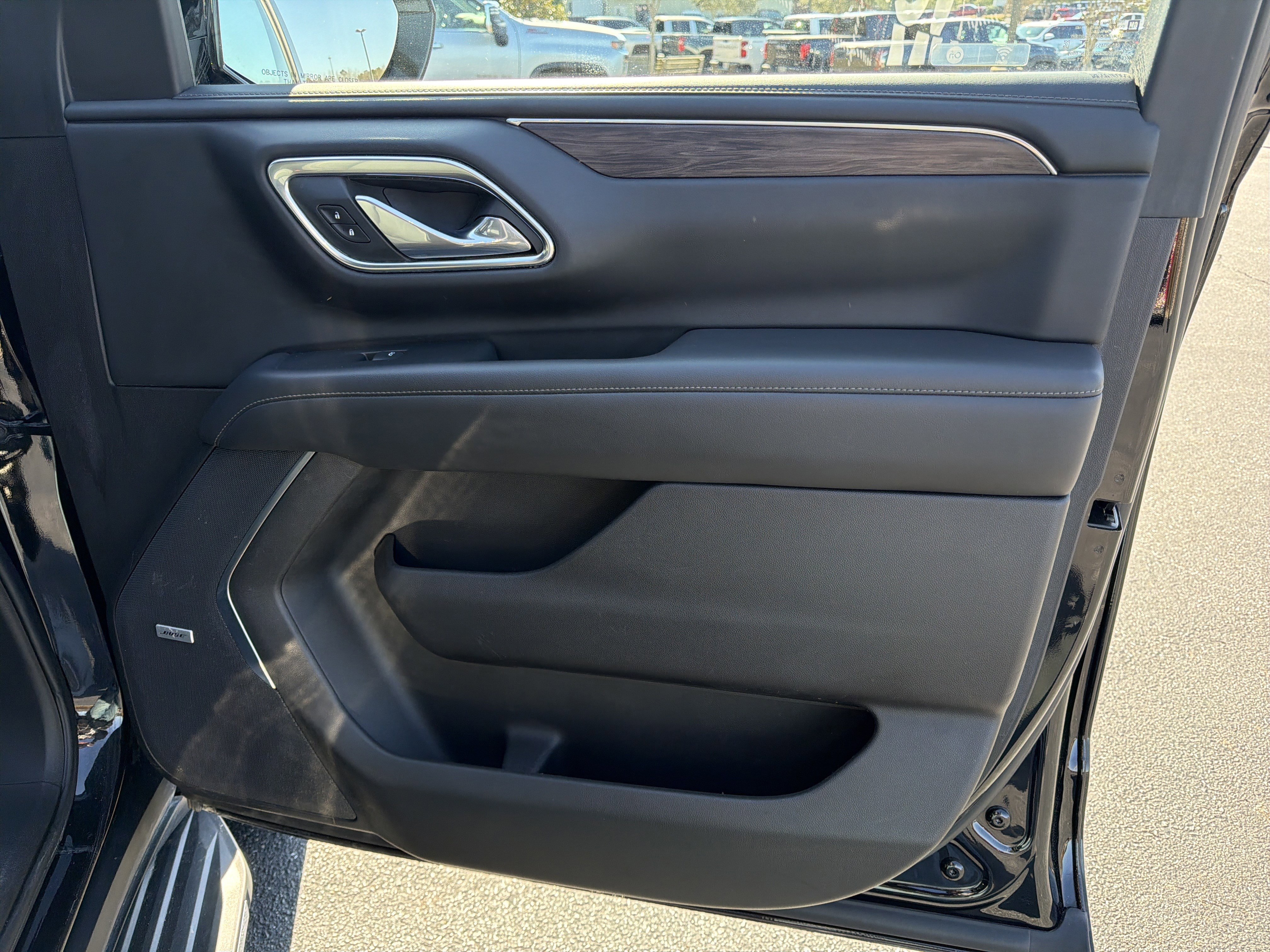 Used 2021 Chevrolet Tahoe LT w/ Rear Media and Nav Package image 14