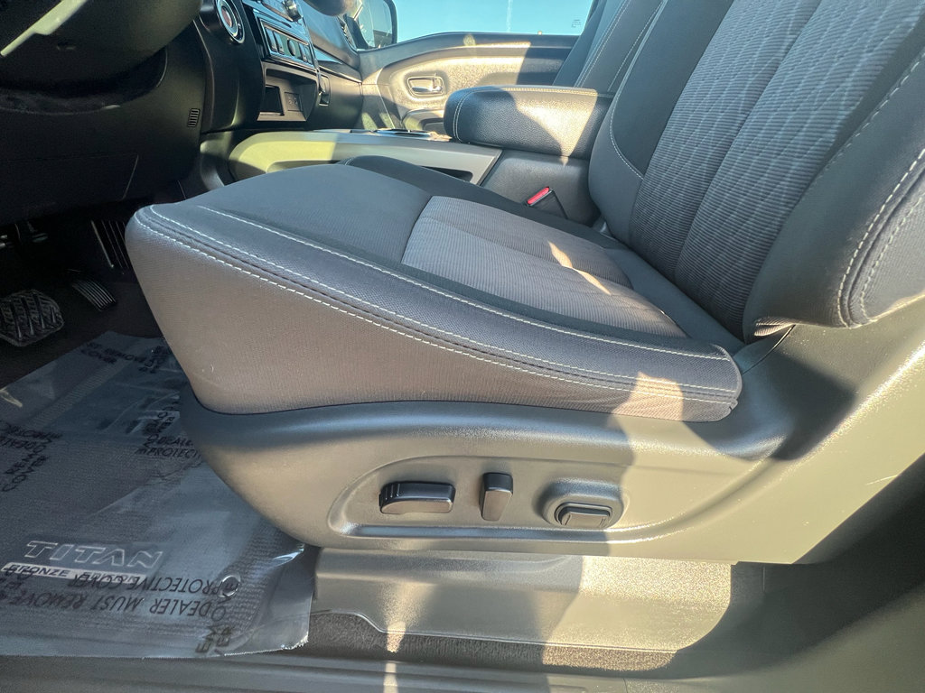 Used 2024 Nissan Titan SV w/ SV Bronze Edition Package RWD image 22
