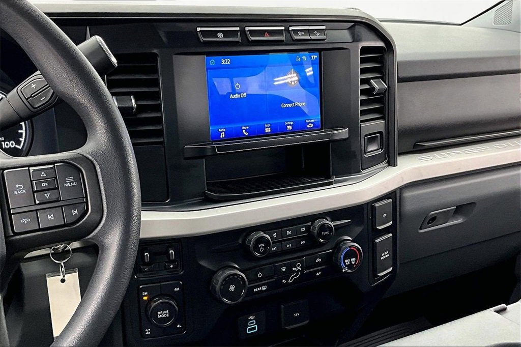 Used 2024 Ford F250 XLT w/ FX4 Off-Road Package image 6