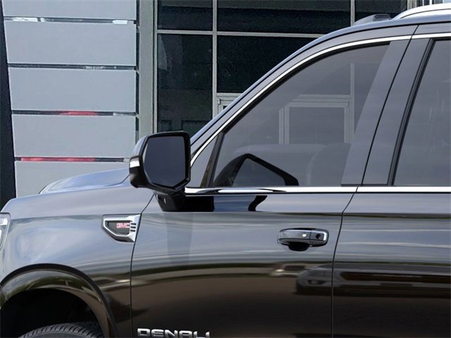 New 2026 GMC Yukon XL Denali w/ Advanced Technology Package image 12