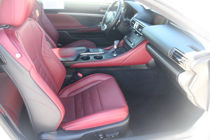 Used 2016 Lexus RC 200t RWD image 17