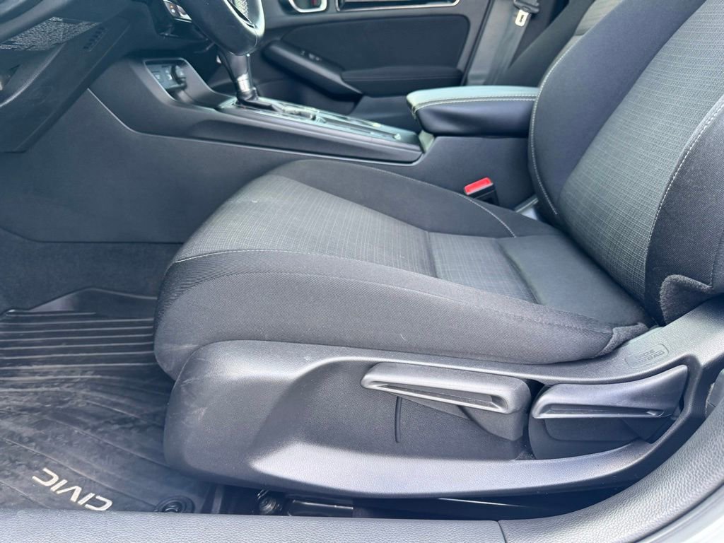 Used 2022 Honda Civic EX image 6