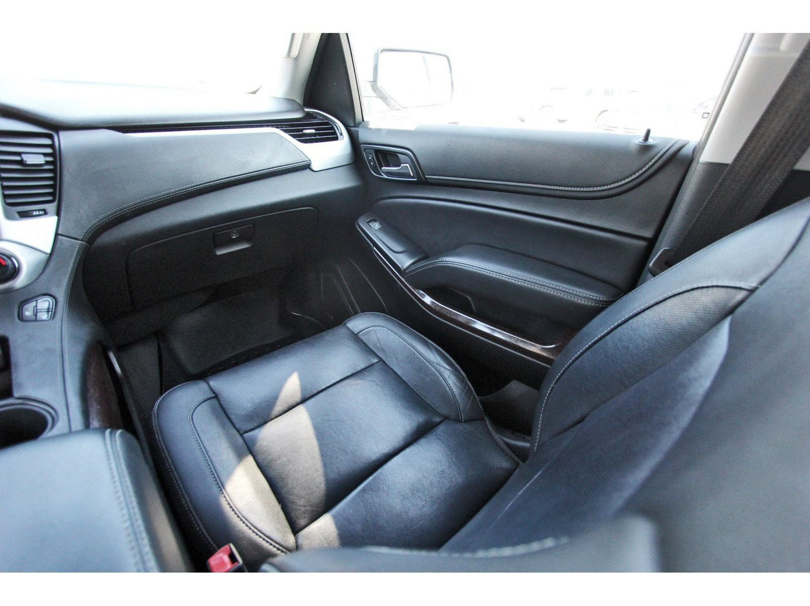 Used 2020 GMC Yukon SLT w/ Open Road Package RWD image 12