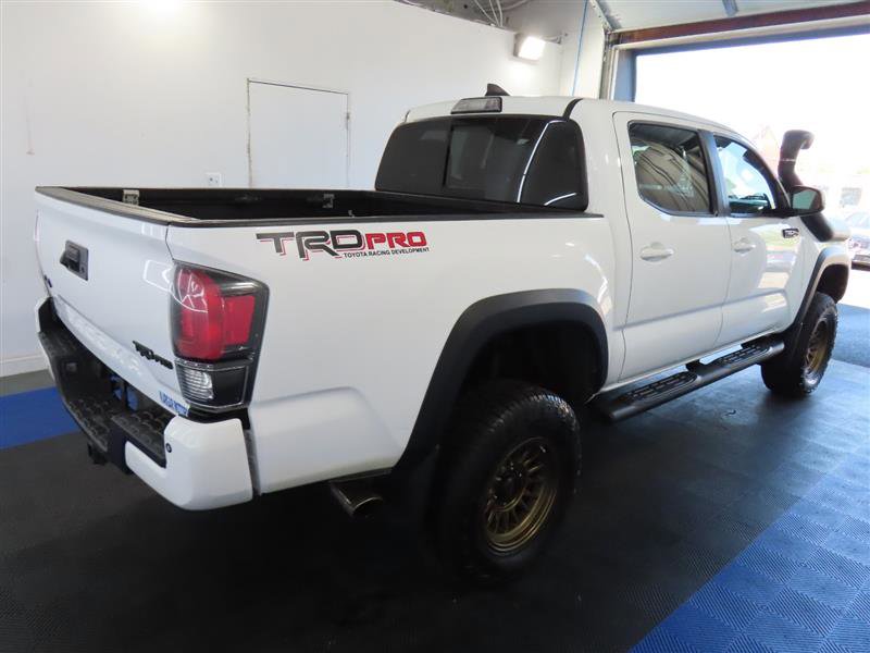 Used 2017 Toyota Tacoma TRD Pro image 14
