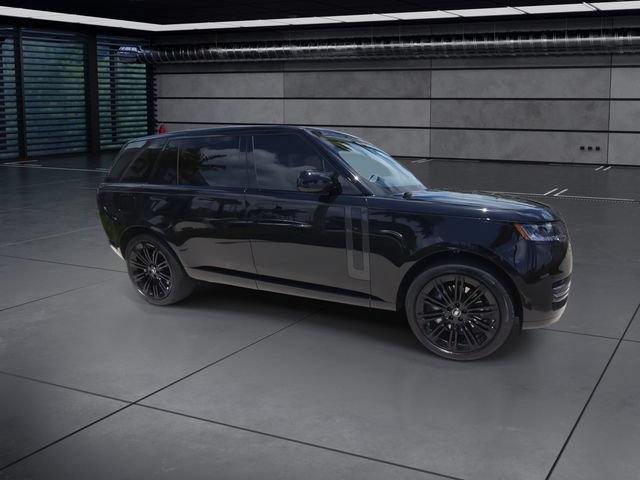 Used 2025 Land Rover Range Rover Long Wheelbase SE AWD/4WD image 9
