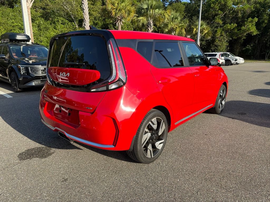 Certified 2024 Kia Soul GT-Line w/ Option Group 020 FWD image 4