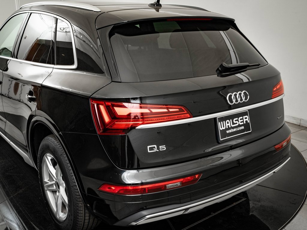 Used 2023 Audi Q5 2.0T Premium w/ Convenience Package image 19