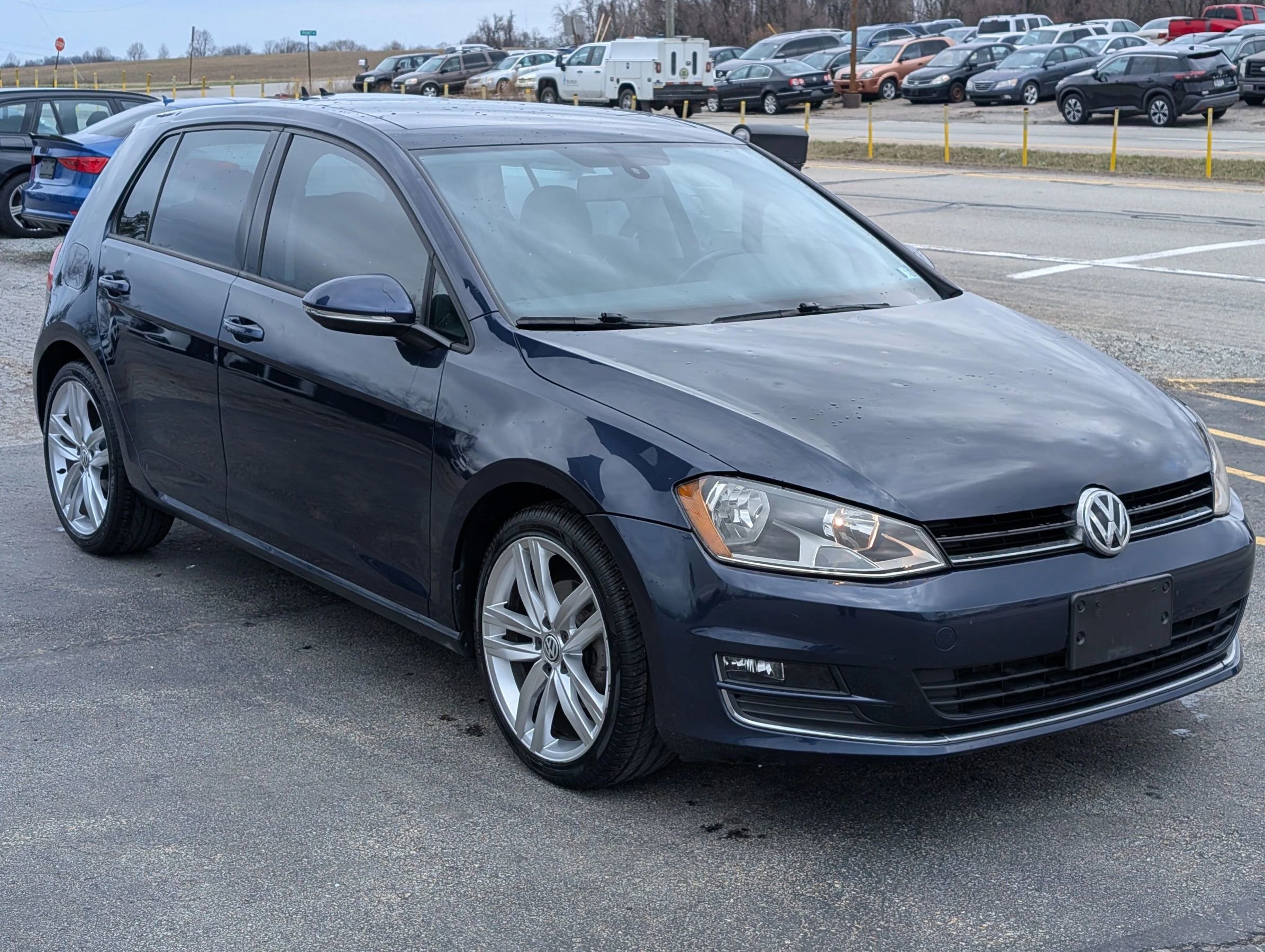 Used 2015 Volkswagen Golf TDI S image 7