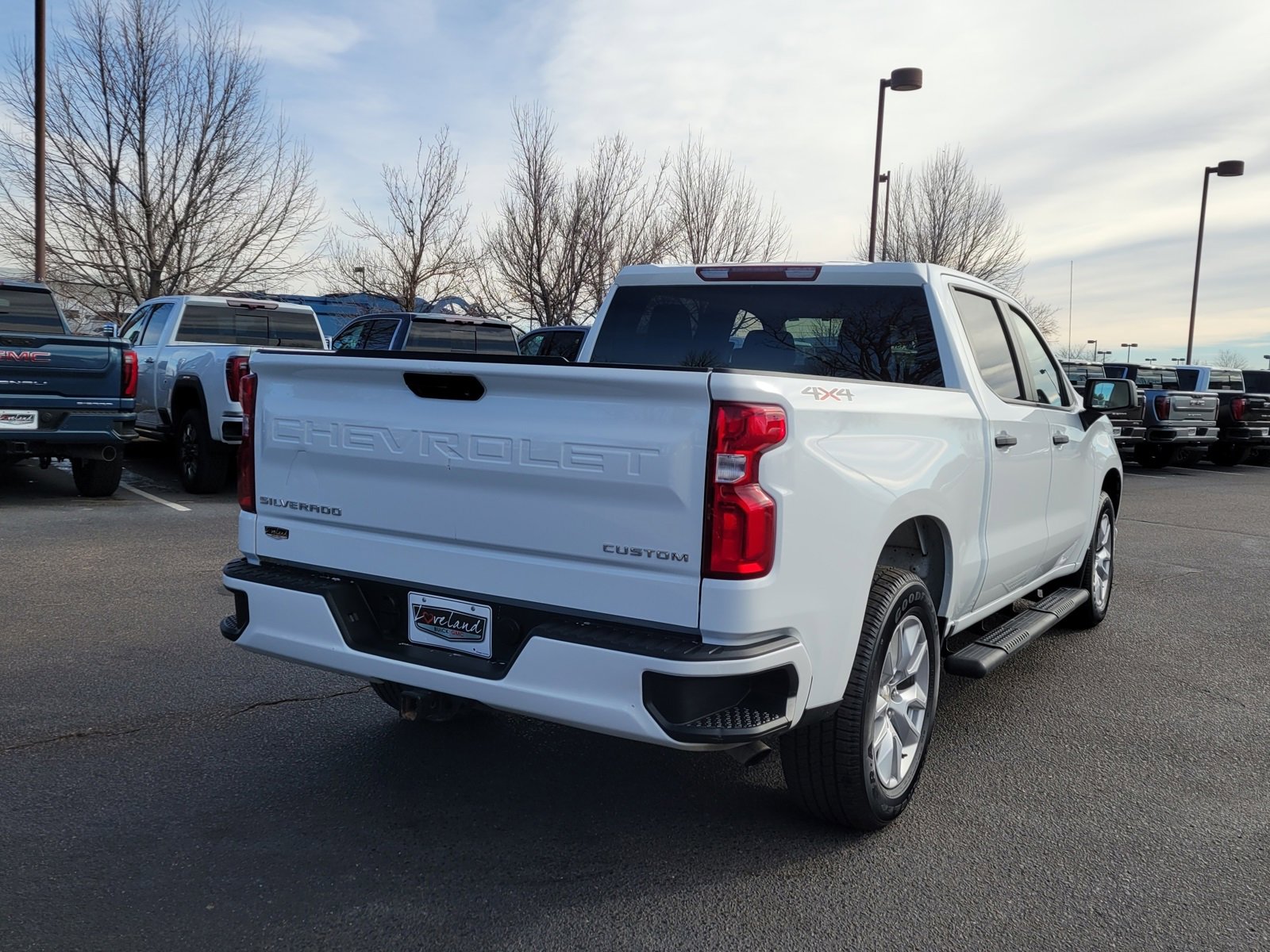 Used 2020 Chevrolet Silverado 1500 Custom w/ Custom Value Package image 3