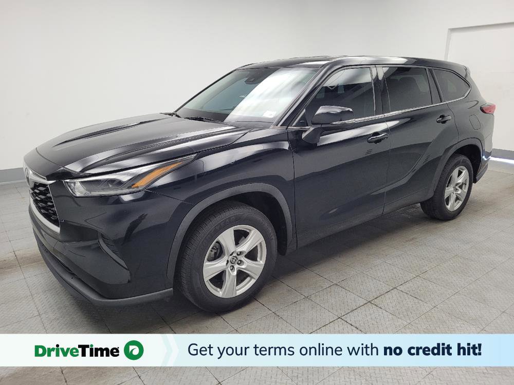 Used 2021 Toyota Highlander L FWD image 1