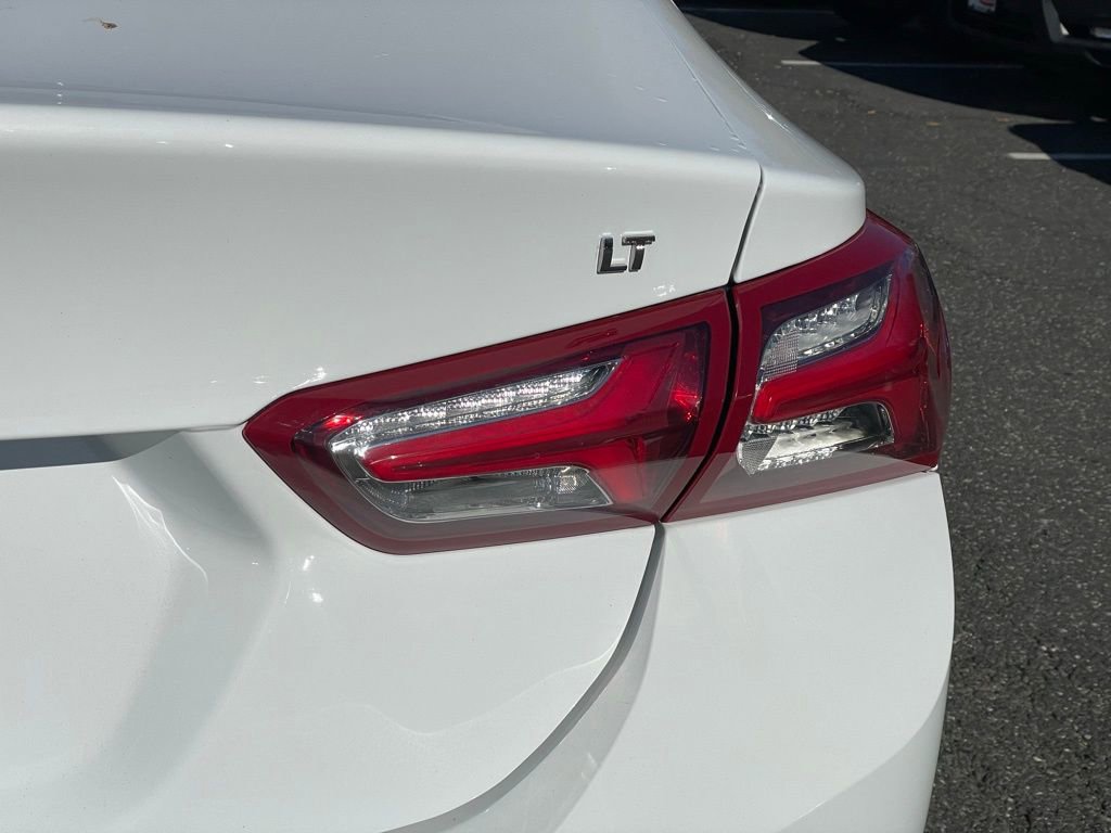Used 2024 Chevrolet Malibu LT FWD image 30