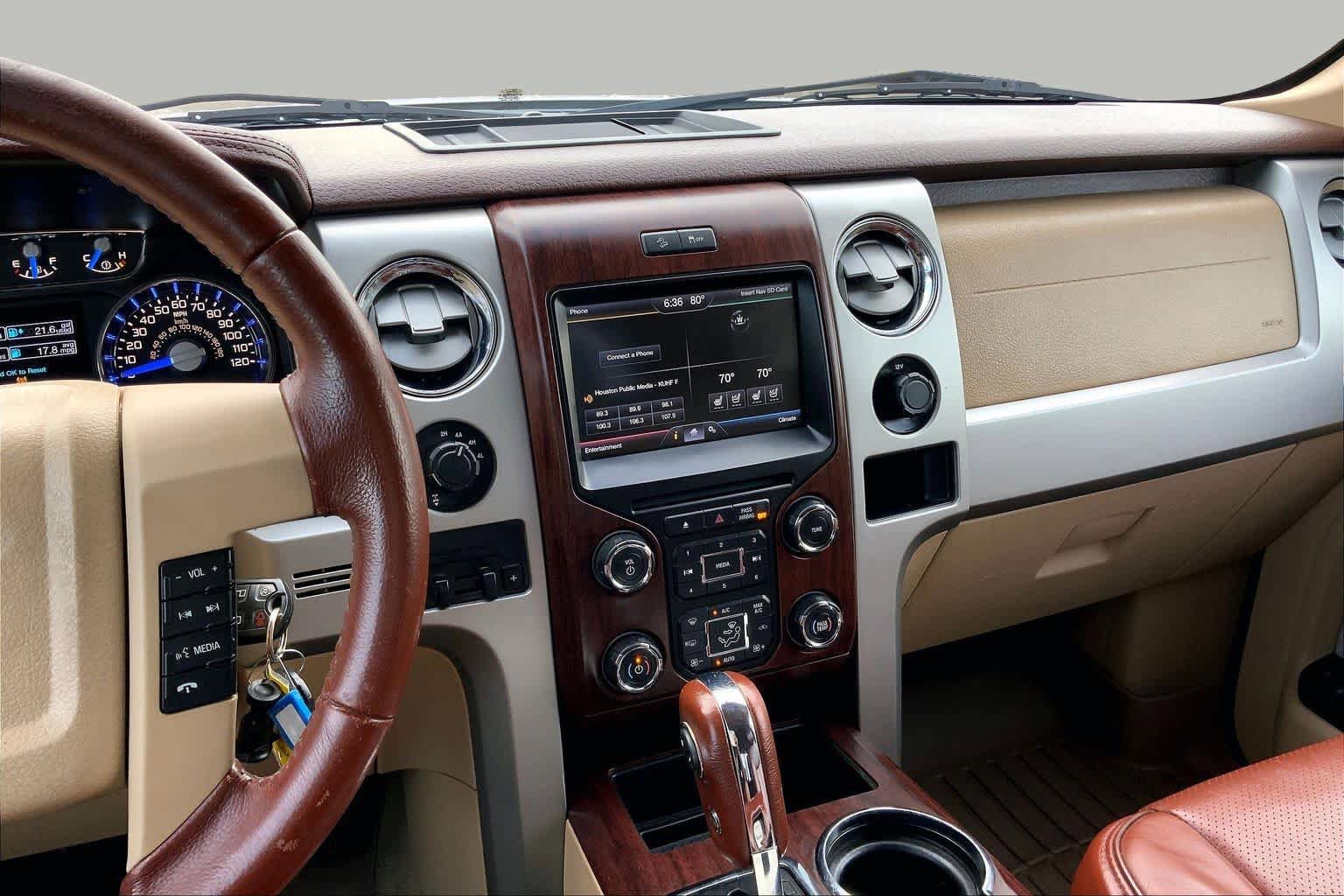Used 2013 Ford F150 King Ranch w/ King Ranch Luxury Pkg AWD/4WD image 6