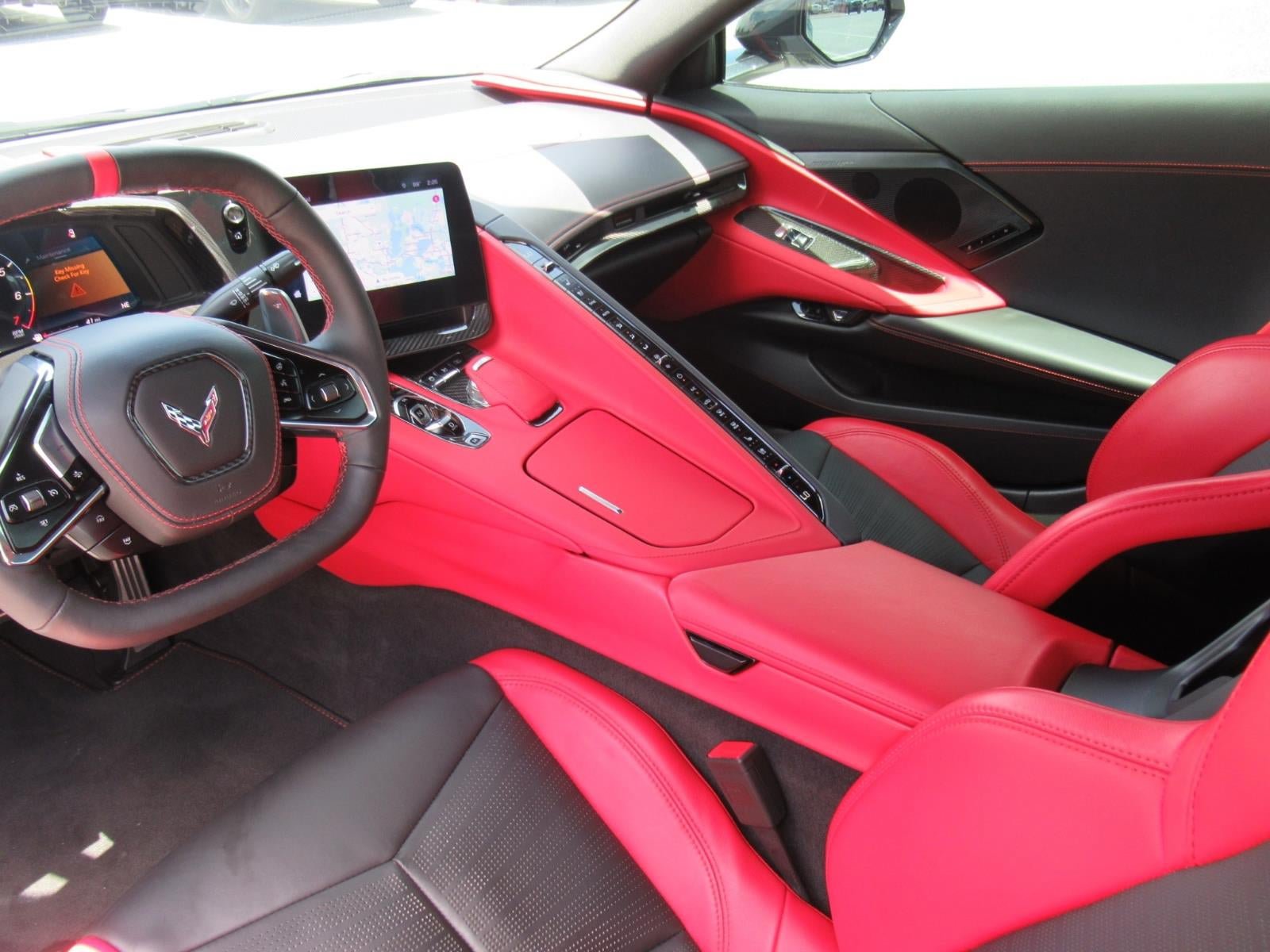Used 2024 Chevrolet Corvette Stingray Preferred Conv w/ Z51 Performance Package RWD image 16