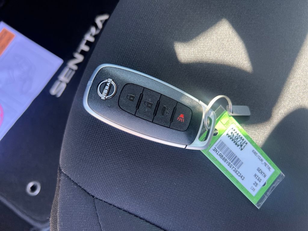 New 2025 Nissan Sentra S image 28