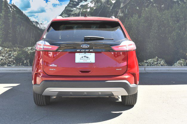 Used 2024 Ford Edge SEL w/ Convenience Package image 10